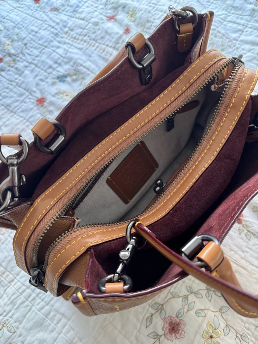 Coach 1941 Rogue size 30 - Picture 3 of 9